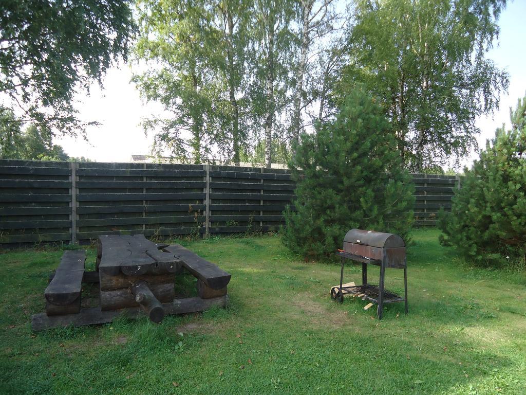Paeevatalu Camping Hotel Vilusi Exterior photo